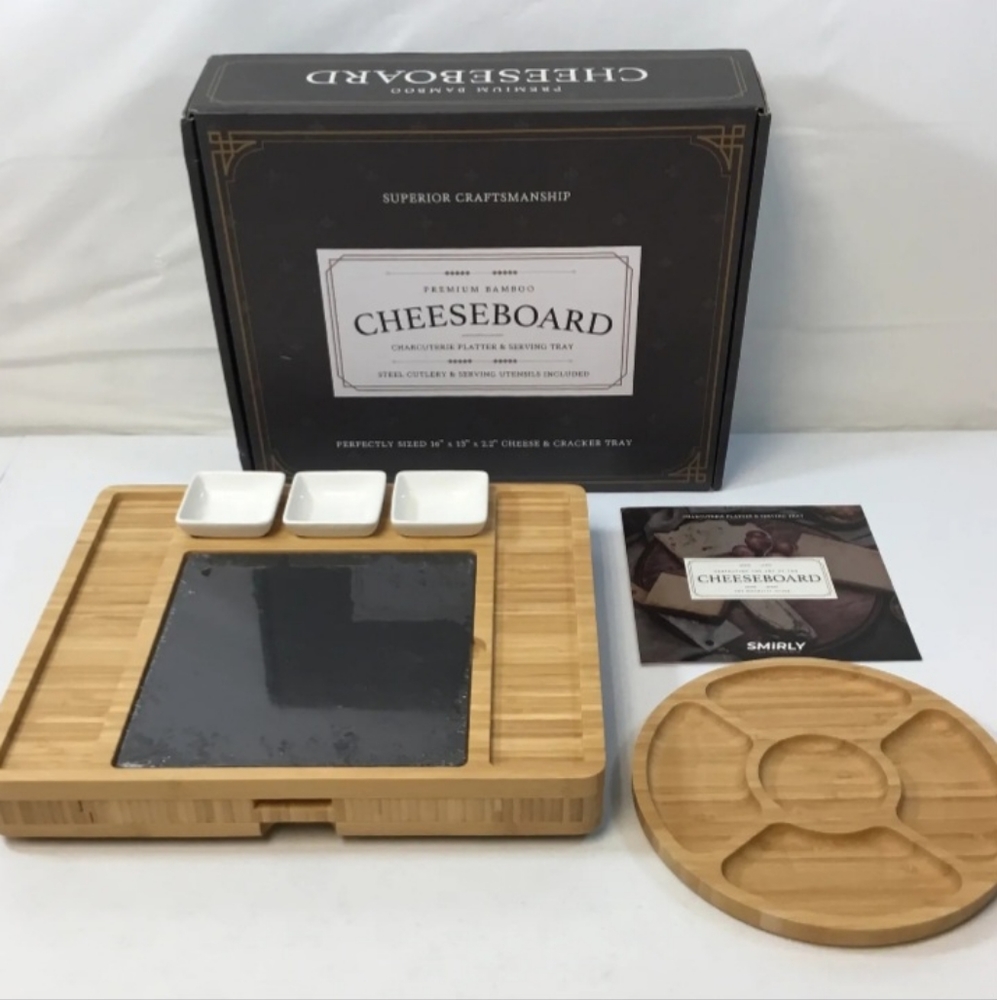 Swirly premium bamboo cheeseboard